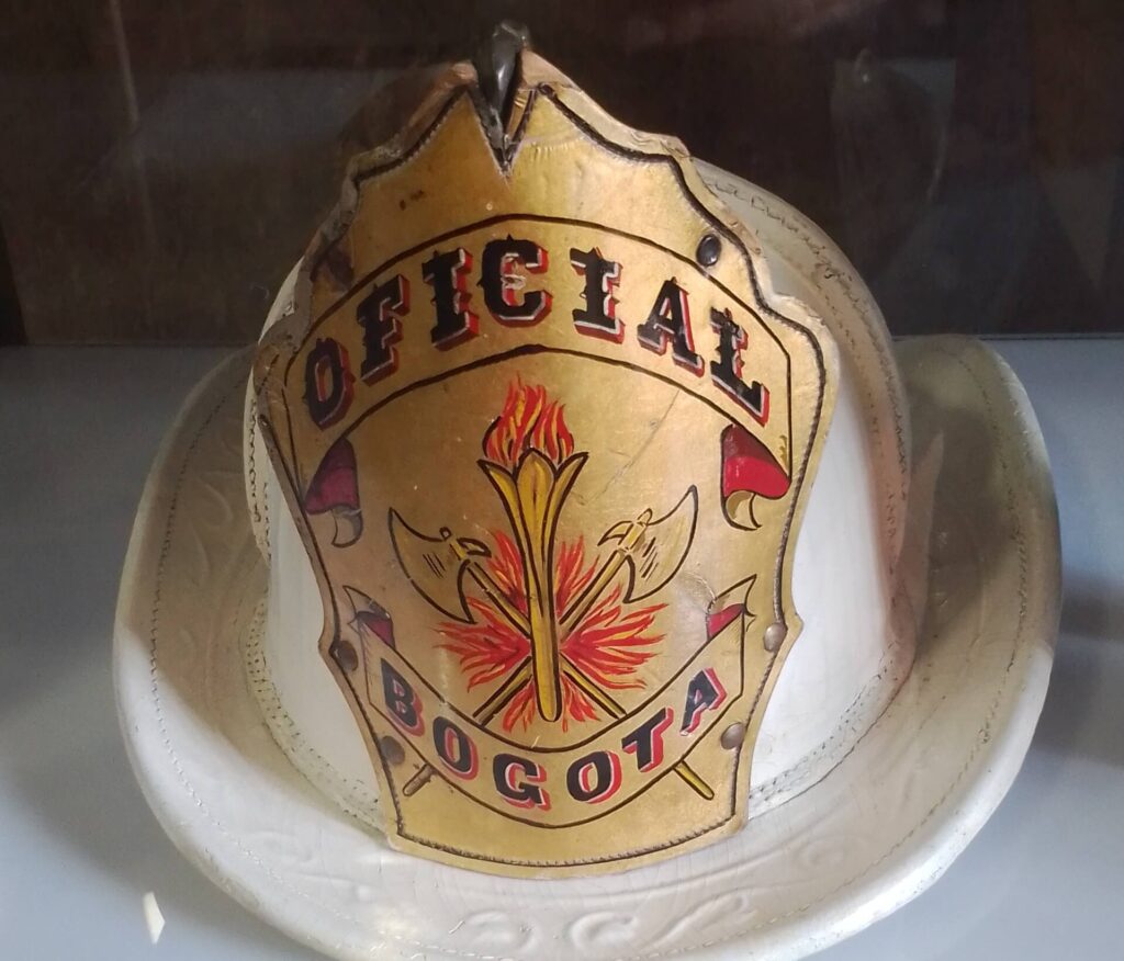 Escudo de Bomberos de Bogota